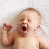 ماساژ نوزاد و اهمیت آن در آرامش کودک